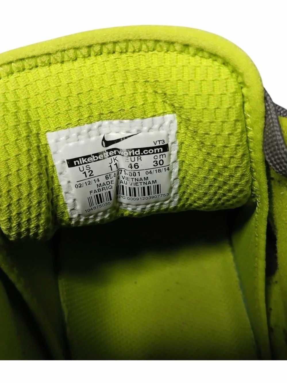 Nike Men’s Air Max 90 Running Shoes